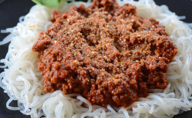 low-carb spaghetti bolognese
